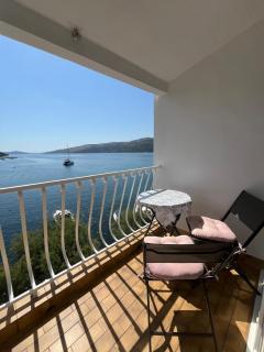 Beachfront Apartments Neves - Marina - 0