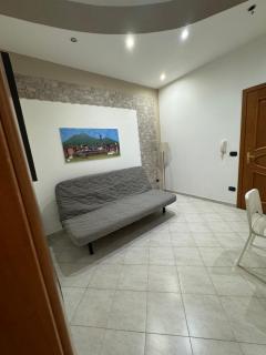 Leone & Victoria house - 2