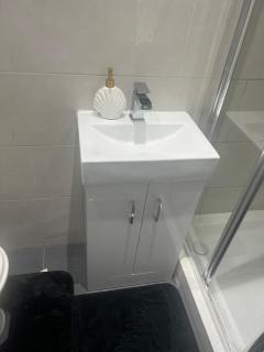 Spacious self-contained studio - Londra - 2