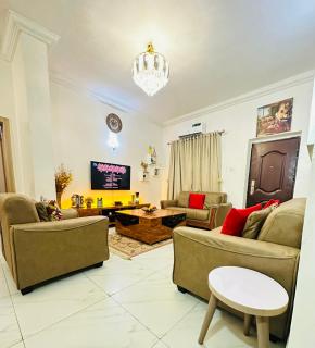 Exotic 2 BR Apartment at Wuye, Abuja - Wifi,Netflix - Abuja - 7