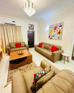 Exotic 2 BR Apartment at Wuye, Abuja - Wifi,Netflix - 8