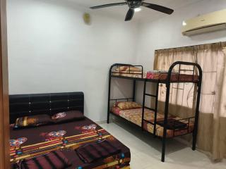 The Crown Homestay - Johor Bahru - 3