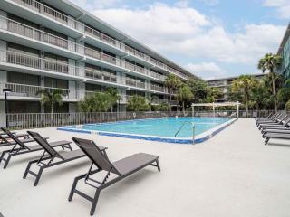 Next to Disney 1BR Retreat in Orlando With Lake view - Kissimmee - 0