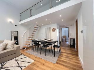 3.5 High Ceilings - Centrally Located - London - 7