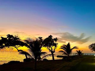 Seaside 2 Bedroom Oasis at 7 Miles Beach, Negril, Point Village - Negril - 3