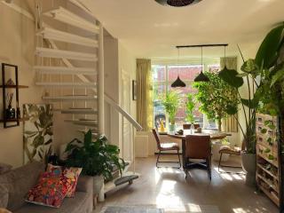 Charming little palace near the city center but only exactly bookable from 17 july till 27 july - Utrecht - 8