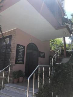 Bar Restaurant Hotel Drraska - Maliq - 4