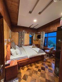 CLIFF COTTAGE PAHALGAM, KASHMIR - Batakūt - 7