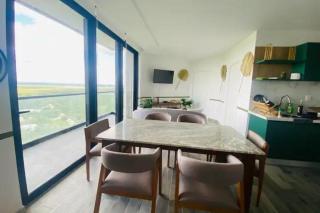 Luxurious Apartment with Charming Lake View in Mérida - Mérida - 1