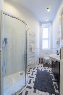 Cozy 3-BRD riverside apartment in center Prague - Praag - 4