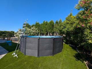 F3 RDC jardin clôt et piscine privatifs, proche toutes activités ! - 8