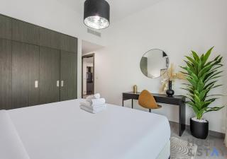 Elegant 1BR Getaway in Bella Rose, Al Barsha - Dubai - 7