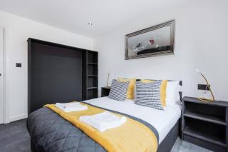 TWO BED Modern Apartment 5min walk to Town centre with Free Parking ! Under New Management - Blackpool - 5