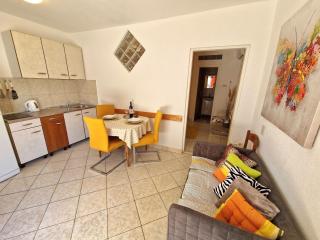 Apartments BELAN - Novalja - 0