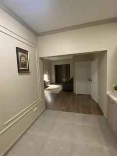 Comfort city 2 room apartment with mountains view - 0