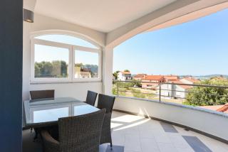 Apartmani Martin mit beheiztem Pool with heated Pool - Bibinje - 7