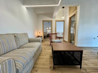 91 Street Urban Spot - Kavala - 2