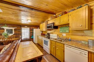 Arkansas Log Cabin Rental Near Lake Greeson! - Mount Moriah - 4