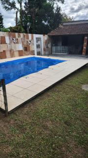 Casa com piscina e banheira - Magé - 1