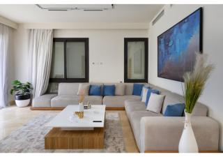 Apartment With Private Garden In Allegria Residence - Sheikh Zayed - 8