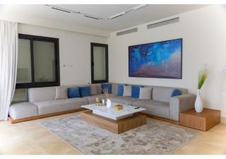 Apartment With Private Garden In Allegria Residence - Sheikh Zayed - 9