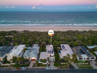 Ultimate Beachfront Escape with Pool - Kingscliff - 7