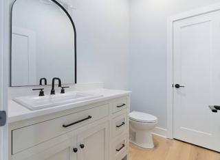 Luxury Home 4B, 3B Sleeps 18 25min to Nashville - 3