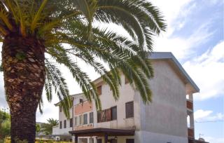 Awesome Apartment In Falerna - Falerna - 9