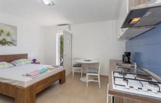 Stunning Apartment In Stara Baska - Stara Baška - 6