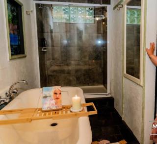 Romantic Retreat in the Dandenong Mountains - 7