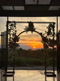 Exclusive Modern Hygge Sunset Lounge Don Carlos - 4