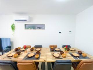 Guest House 橘 関西空港直通,2階建て丸ごと貸切,難波,道頓堀まで2駅5分 - 1