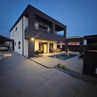 Villa VIP - Ližnjan - 0