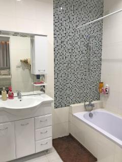Hanella's Place - 1