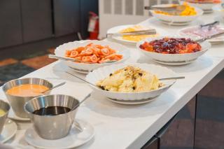 Ocean 2 You Resort Seorak Beach Hotel & Condo - Sokcho - 2
