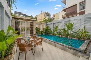 Pool Villa by Han River & Beach with Free Pick-Up - Da Nang - 0