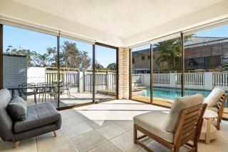 Beachfront Beach Break 1 - Byron Bay Holiday Apartment with Pool, 3 Bedrooms, Beach Access & Parking - 6