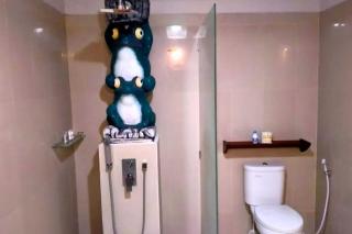 Dyeva 1 BR Quirky Garden Room Double ZN137 - 9