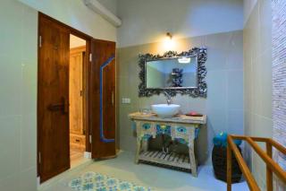 Raveena 1 BR Classic Garden Room Double ZN139 - Mangsit - 9