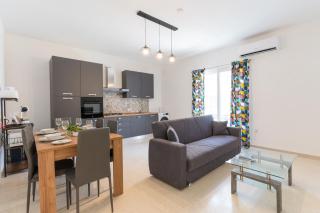 Charming 3-Bed in St Pauls 2-Hosted by Sweetstay - St Paul's Bay - 0