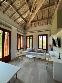Elia studio - Chios - 6