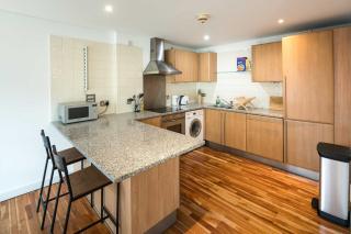 Superfast Broadband 2BD City Flat Farringdon - London - 5