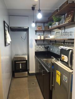 Spacious Rustic Condo in Resorts World across NAIA 3 - Manila - 9
