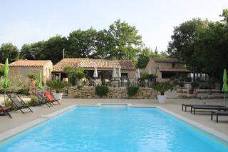 Gîte Pèbre d'aï avec Piscine Partagée - Gordes - 0