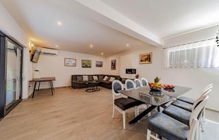Stunning Home In Duba Stonska With Wifi - Duba Stonska - 7
