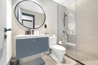 1 Bedroom with Canal View - 15 Northside - Dubai - 3
