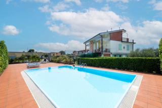 ApartmentsGarda - Rosa Chiarè - 0