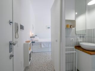 Milano 2 Pax Wi-Fi- Via D'Agrate, 19 C - Milan - 3
