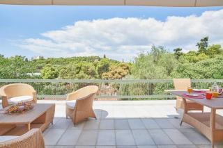 Pristine penthouse with a spacious balcony view - Athen - 6