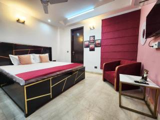 Premium Luxurious 2BHK with big rooms 10 - Nova Deli - 6